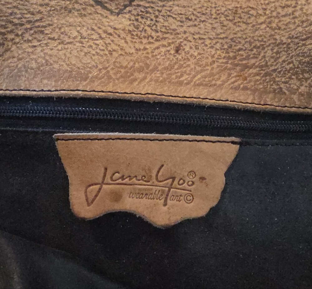 Jane Yoo Abstract Vintage Leather Purse - Picture 6 of 12
